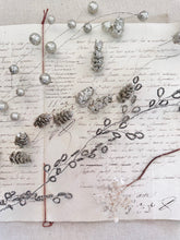 Load image into Gallery viewer, Silver Glittered Wire Garlands