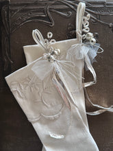 Load image into Gallery viewer, Silver Glittered Wire Garlands