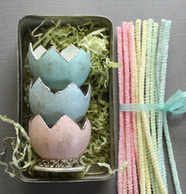 Load image into Gallery viewer, Needle Felted Spring Chicks Online Class and Kit