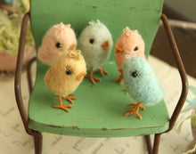 Load image into Gallery viewer, Needle Felted Spring Chicks Online Class and Kit