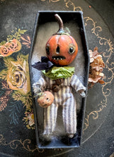 Load image into Gallery viewer, Pumpkin Baby Online Class and Kit