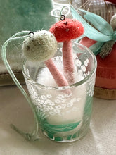 Load image into Gallery viewer, Mini Mushroom Making Kit and Online Class