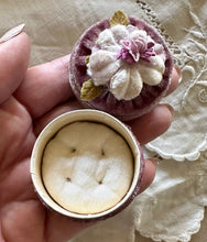 Load image into Gallery viewer, Lavender Velvet Treasure Box