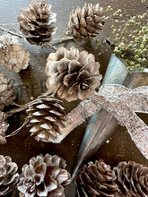 Load image into Gallery viewer, Champagne Glittered Pinecones Garland