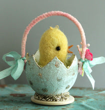 Load image into Gallery viewer, Needle Felted Spring Chicks Online Class and Kit