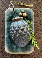 Load image into Gallery viewer, Rustic Pinecone Ornament with Ornate Cap