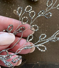Load image into Gallery viewer, Silver Glittered Wire Garlands
