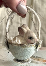 Load image into Gallery viewer, Spring Bunnies Class and Kit