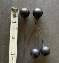 Load image into Gallery viewer, Matte Black Millinery Stamen Balls