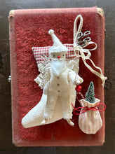 Load image into Gallery viewer, RESERVED FOR NICOLE 2 Holiday Spun Cotton Santa Kits