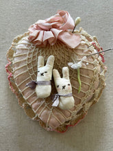Load image into Gallery viewer, Paper Clay Bunny Online Class and Kit