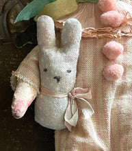 Load image into Gallery viewer, Paper Clay Bunny Online Class and Kit