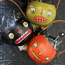 Load image into Gallery viewer, Drawlloween Pumpkin Ghost The Black Cat