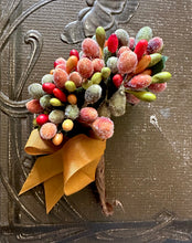 Load image into Gallery viewer, Harvest Sugared Stamens Burnt Orange and Gold Autumn Millinery Stamen Bundle
