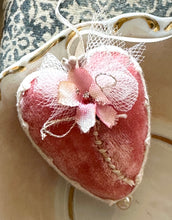Load image into Gallery viewer, Sweetheart Velvet Heart Tokens

