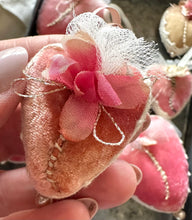 Load image into Gallery viewer, Silk Velvet Heart Tokens
