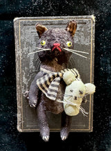 Load image into Gallery viewer, Felix the Cat and Baby Mouse
