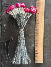 Load image into Gallery viewer, Mini Spring Toadstools on Tinsel Stems
