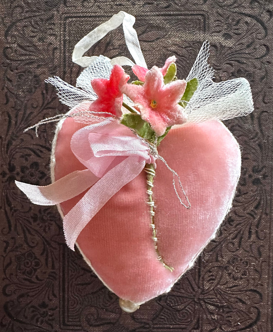 Petal Pink Silk Velvet Large Valentine Heart Token