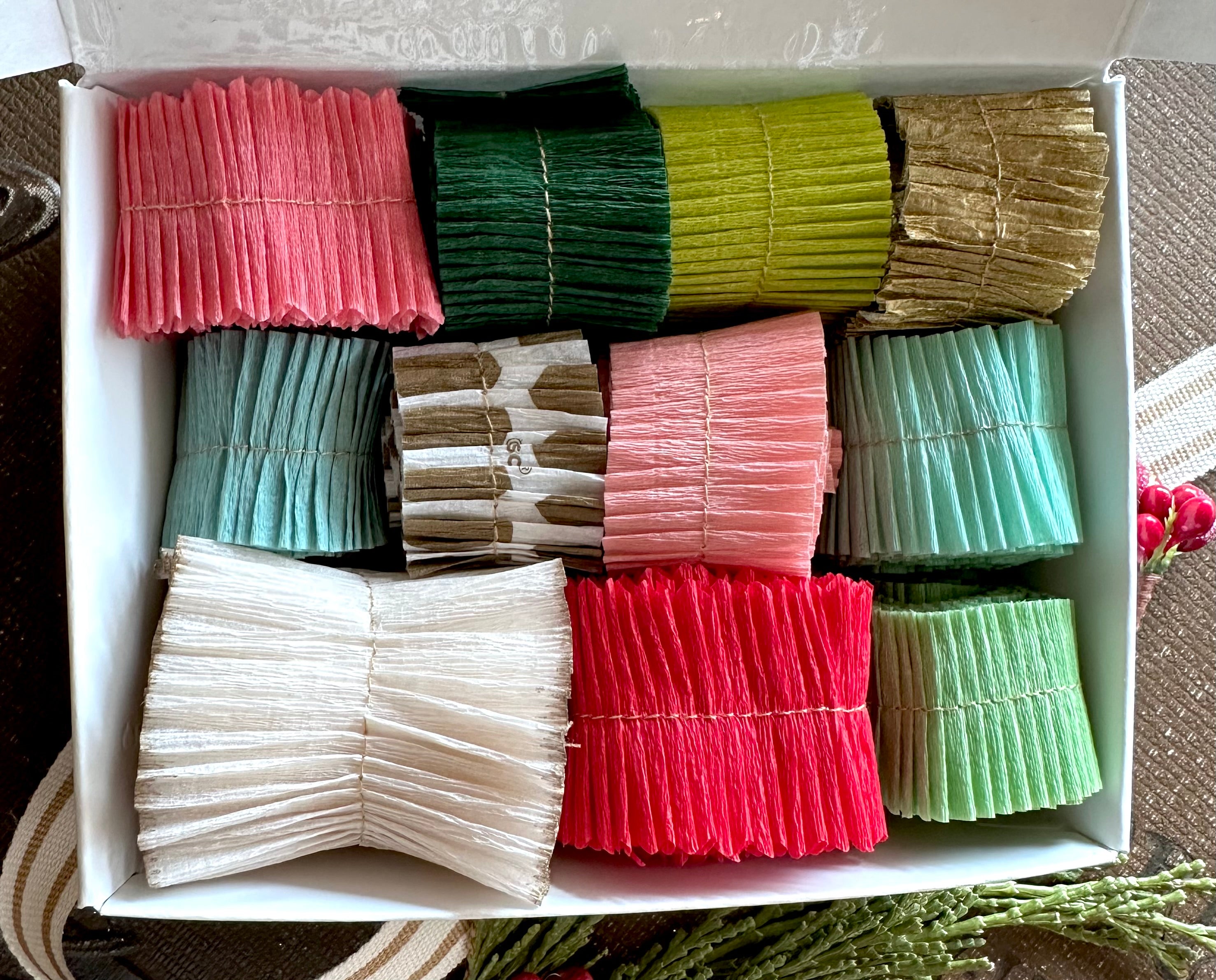 Peppermint Patty Collection of Vintage Crepe Paper Ruffles – JulieCollings
