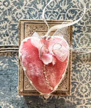 Load image into Gallery viewer, Silk Velvet Heart Tokens
